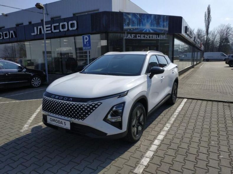 Omoda 5 - hlavní foto