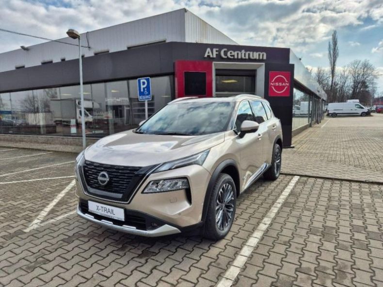 Nissan X-Trail - hlavní foto