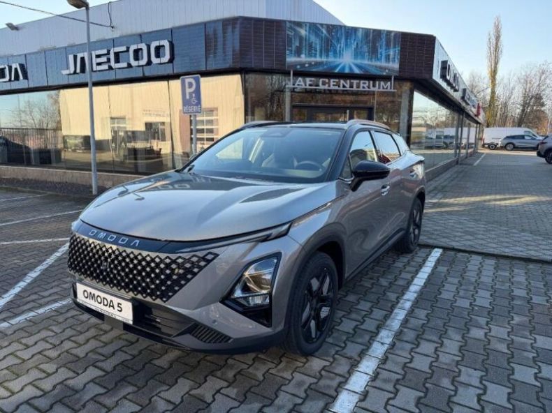 Omoda 5 - hlavní foto