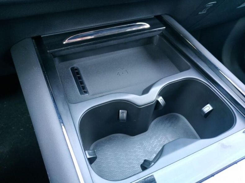 Omoda 5 - hlavní fotka