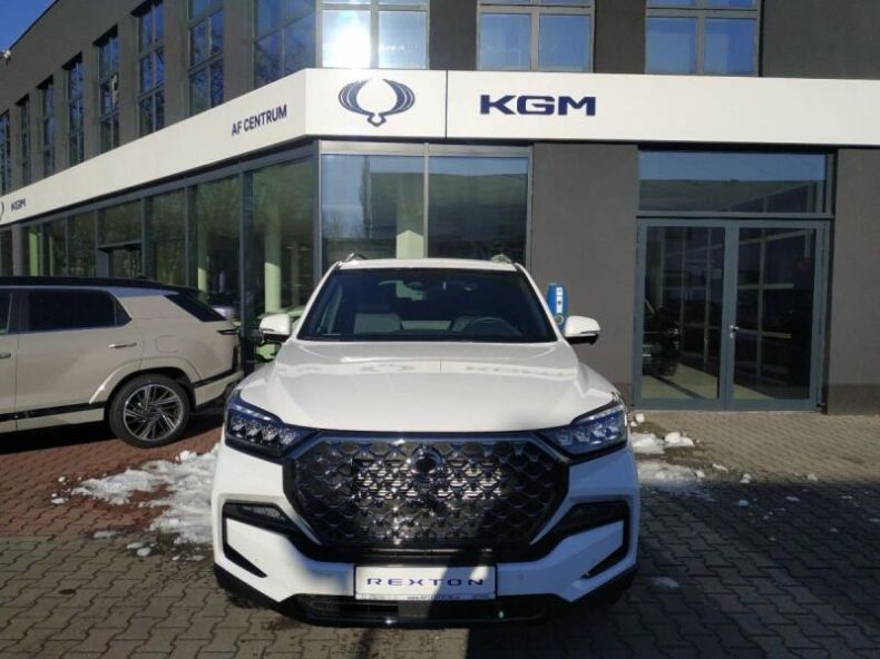 SsangYong Rexton - hlavní fotka