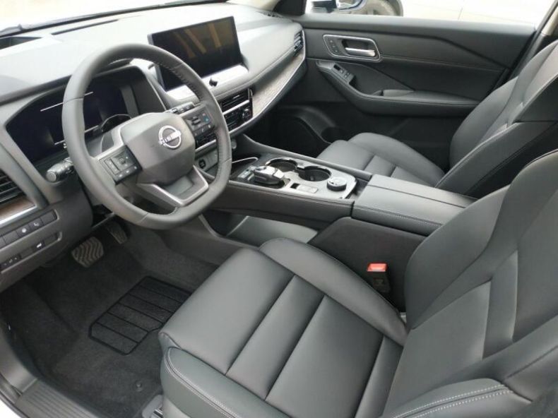 Nissan X-Trail - hlavní fotka