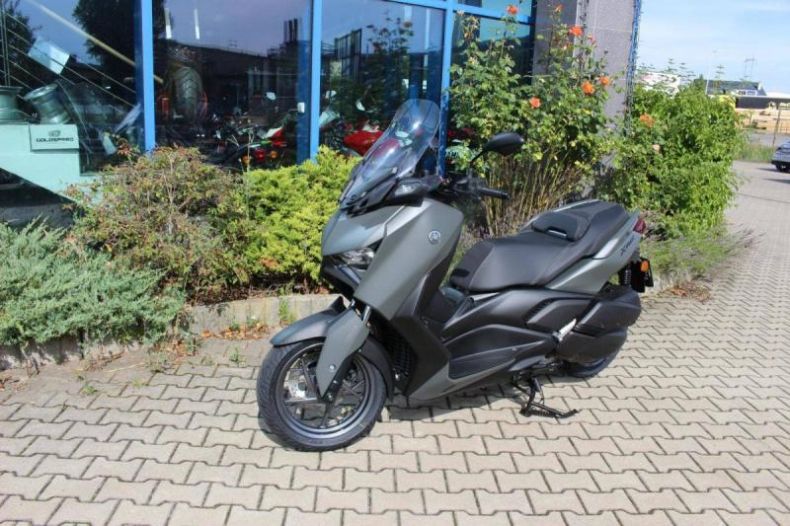 Yamaha XMAX - hlavní foto