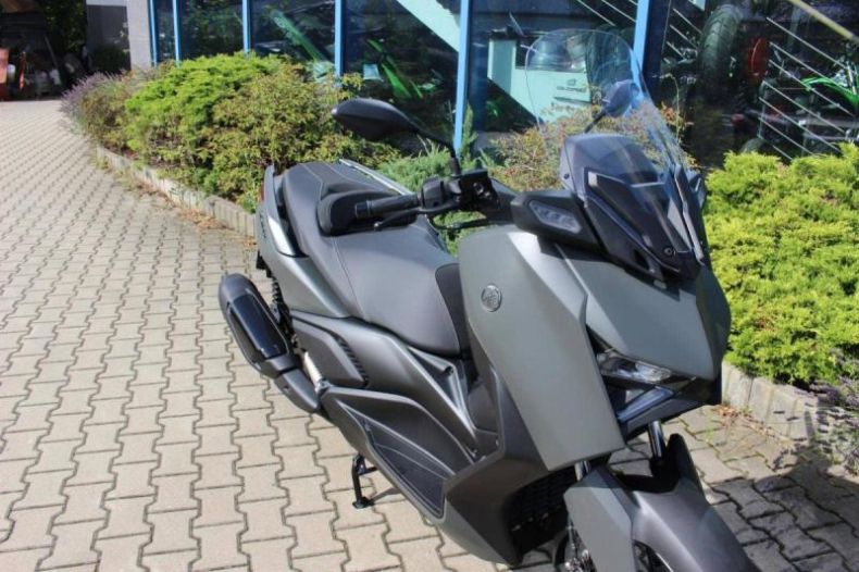 Yamaha XMAX - hlavní fotka