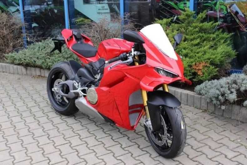 Ducati Panigale - hlavní foto