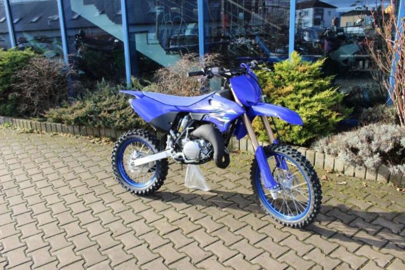 Yamaha YZ - hlavní foto