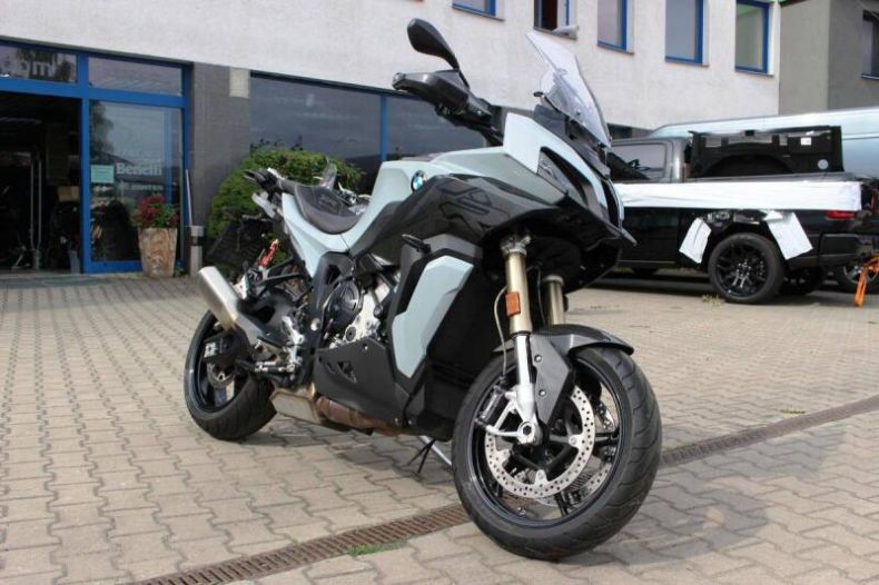 BMW S 1000 - hlavní fotka