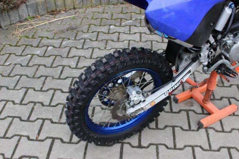 Yamaha YZ - hlavní fotka