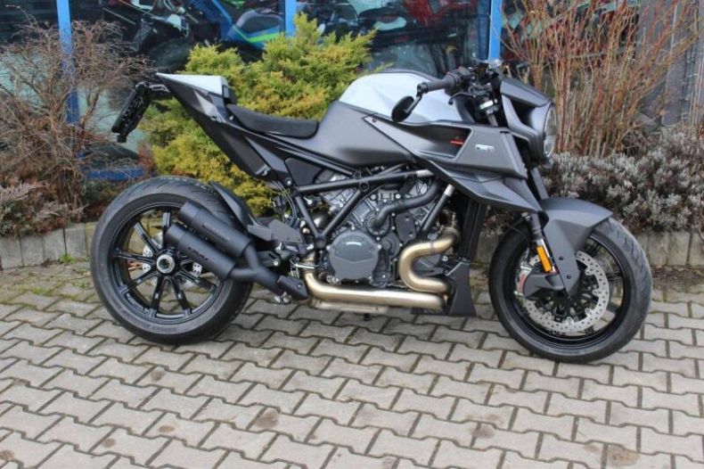 KTM Naked Bike - hlavní fotka inzerátu