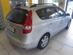 Hyundai i30 - fotka číslo 5