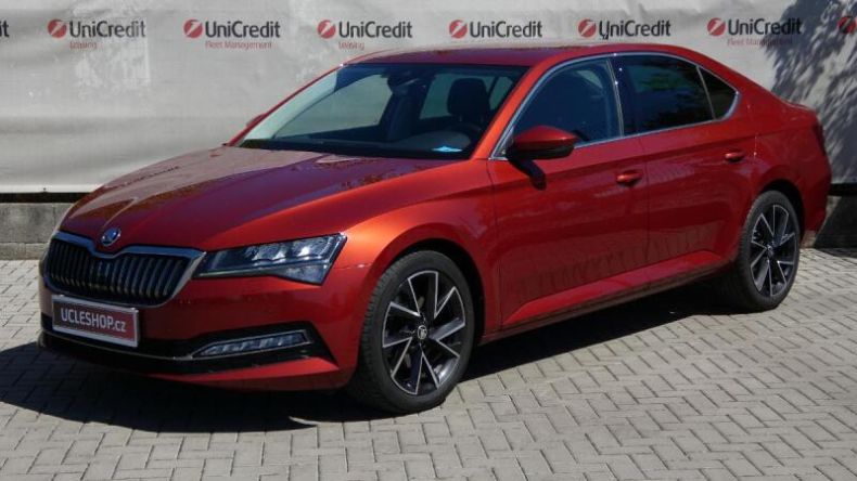 Škoda Superb - hlavní foto