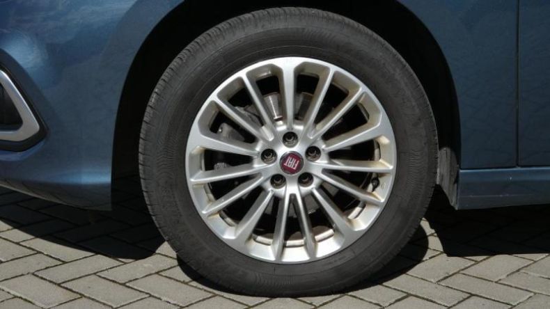 Fiat Tipo - hlavní fotka