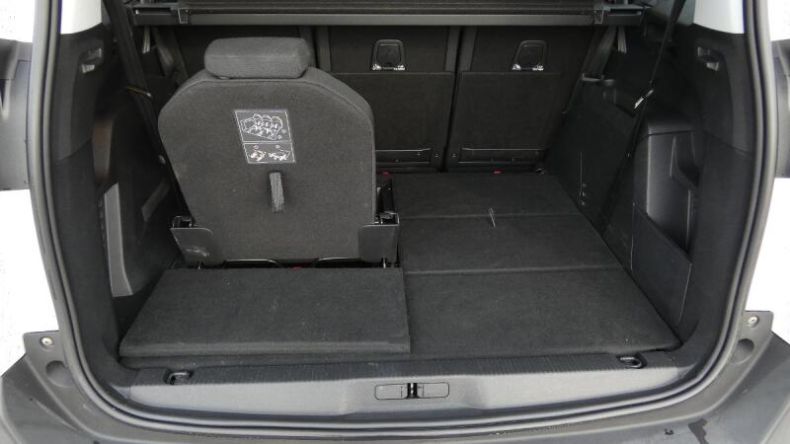 Peugeot 5008 - hlavní fotka