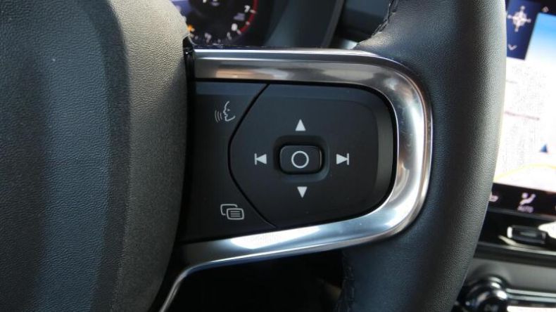 Volvo XC40 - hlavní fotka