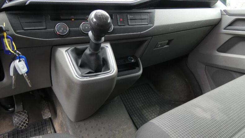 Volkswagen Transporter - hlavní fotka