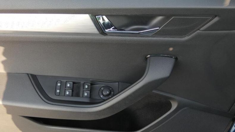 Škoda Superb - hlavní fotka