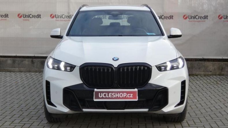 BMW X5 - hlavní fotka