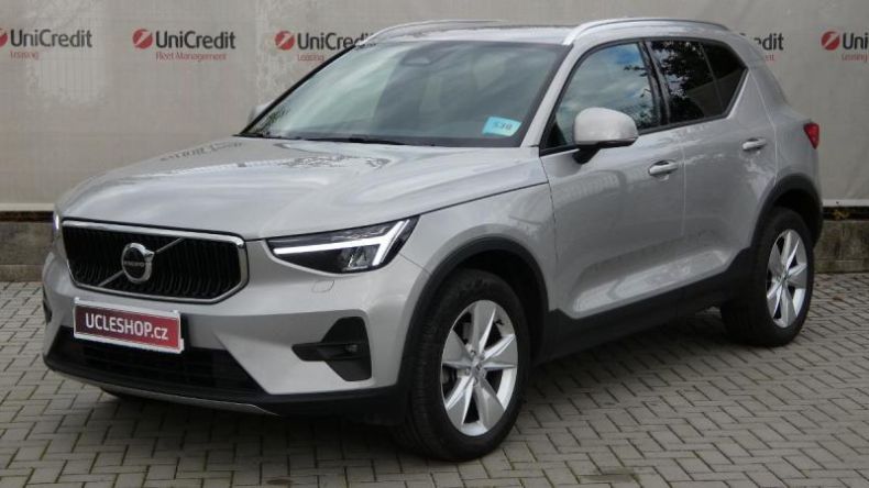 Volvo XC40 - hlavní foto
