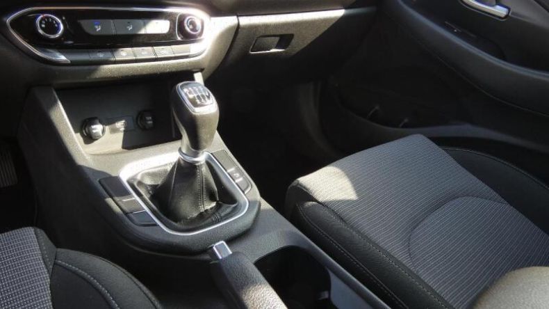 Hyundai i30 - hlavní fotka