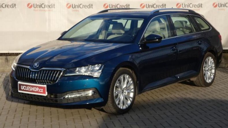 Škoda Superb - hlavní foto
