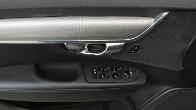 Volvo V90 - hlavní fotka