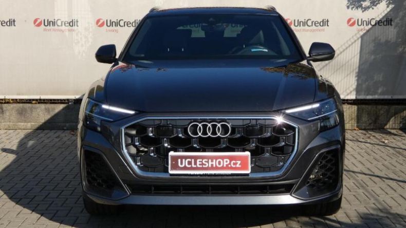 Audi Q8 - hlavní fotka
