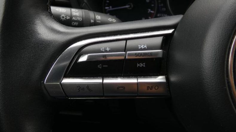 Mazda 3 - hlavní fotka