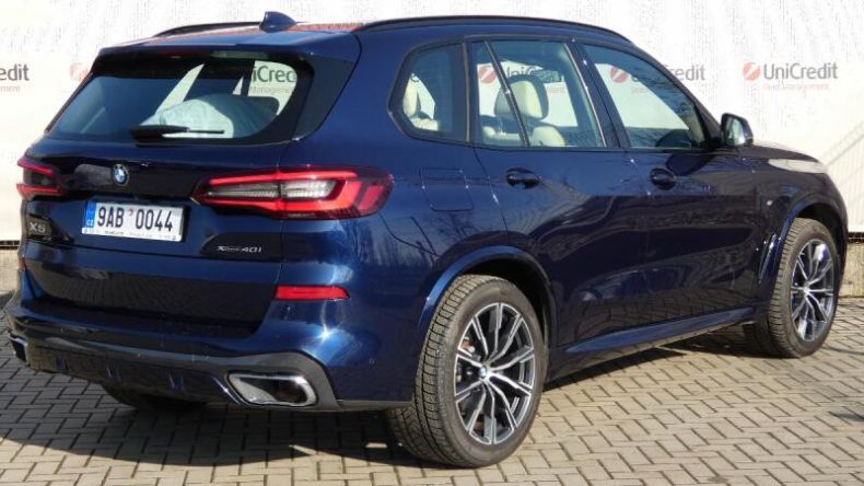 BMW X5 - hlavní fotka