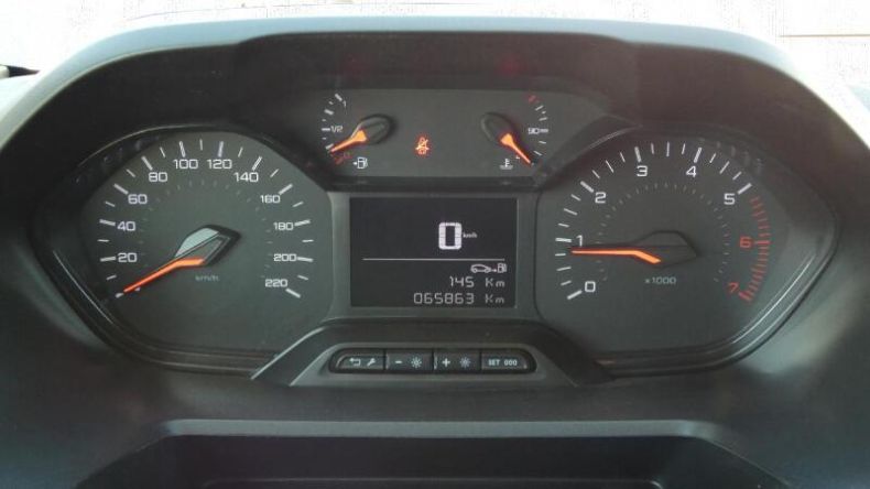 Peugeot Partner - hlavní fotka