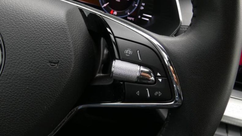 Škoda Octavia - hlavní fotka
