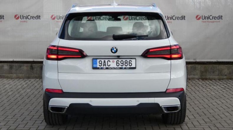 BMW X5 - hlavní fotka