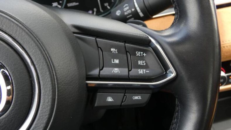 Mazda 6 - hlavní fotka