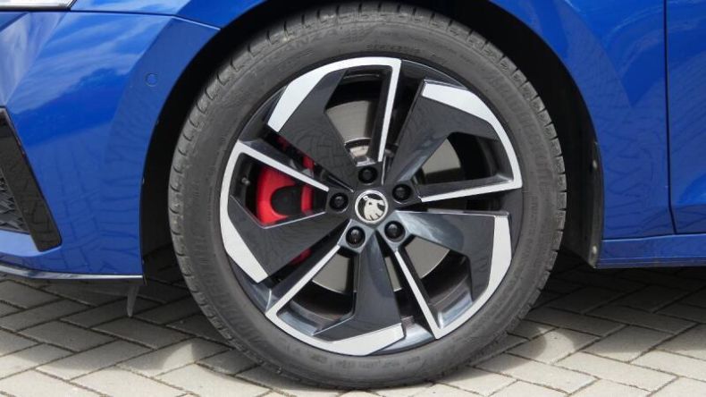 Škoda Octavia - hlavní fotka