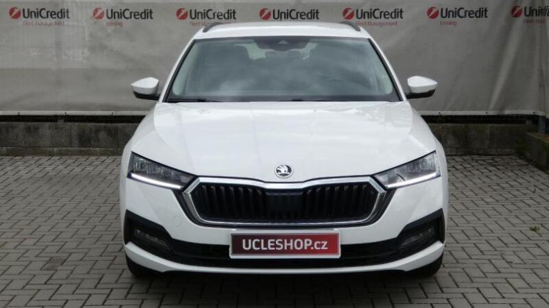Škoda Octavia - hlavní fotka