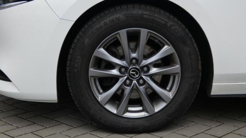 Mazda 3 - hlavní fotka