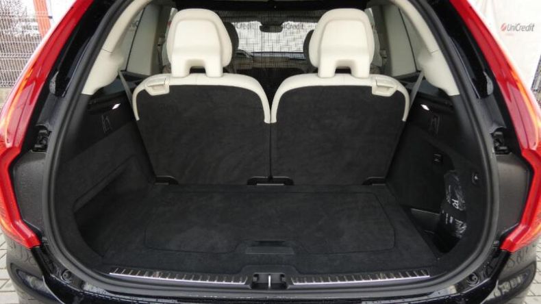 Volvo XC90 - hlavní fotka