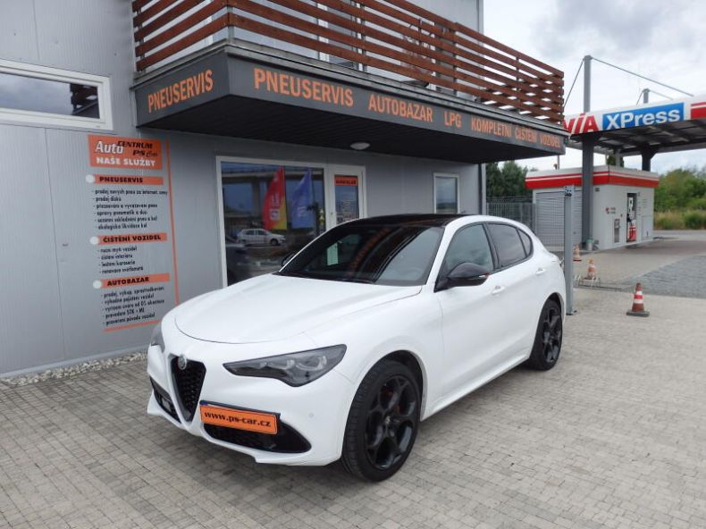 Alfa Romeo Stelvio - hlavní fotka inzerátu