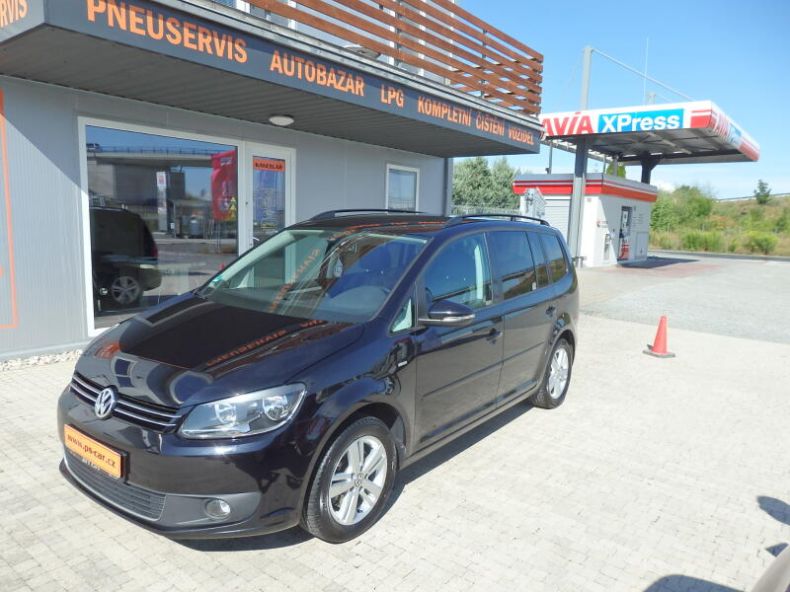 Volkswagen Touran - hlavní foto