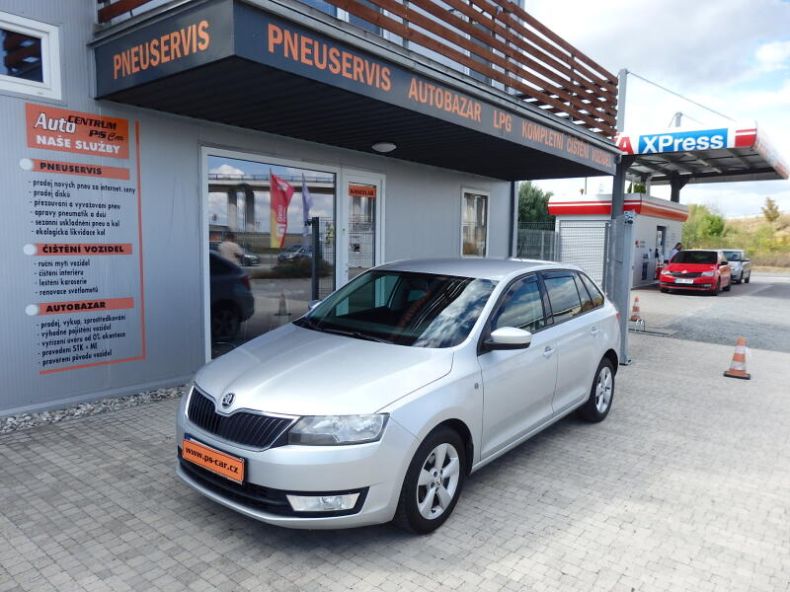 Škoda Rapid - hlavní foto