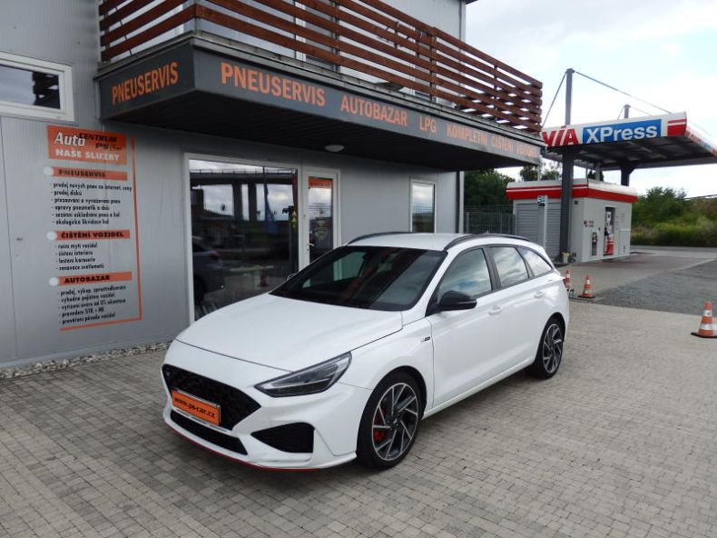 Hyundai i30 - hlavní foto