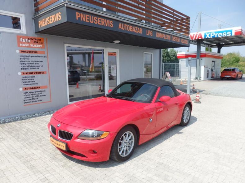 BMW Z4 - hlavní fotka