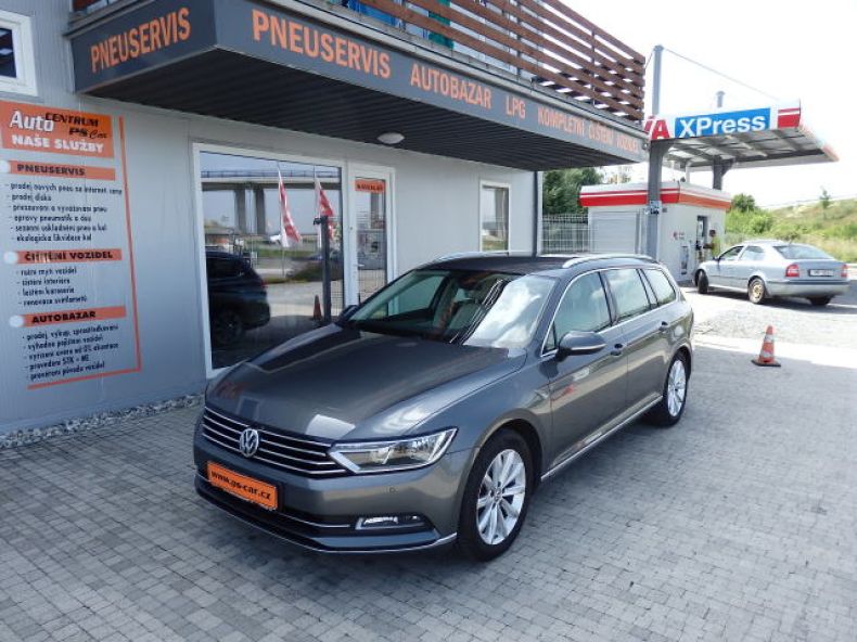 Volkswagen Passat - hlavní foto