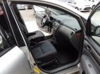 Toyota Avensis - fotka číslo 9