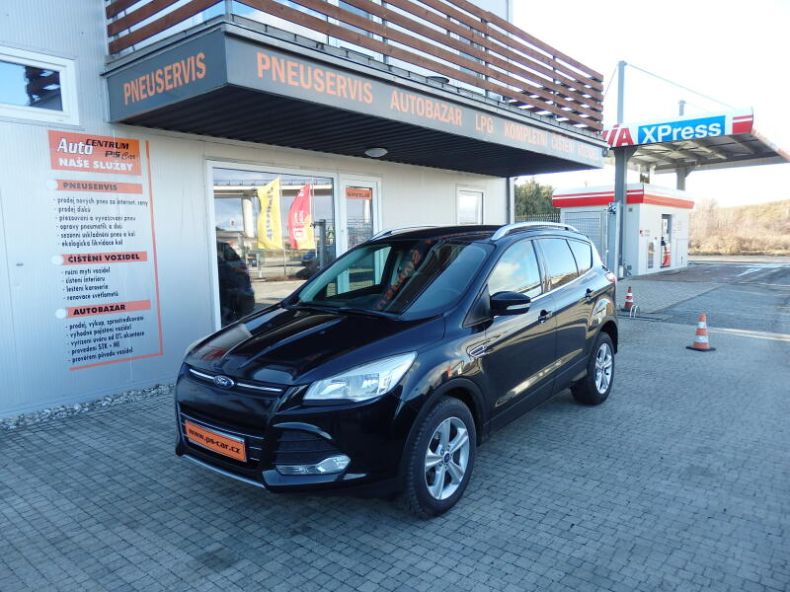 Ford Kuga - hlavní foto