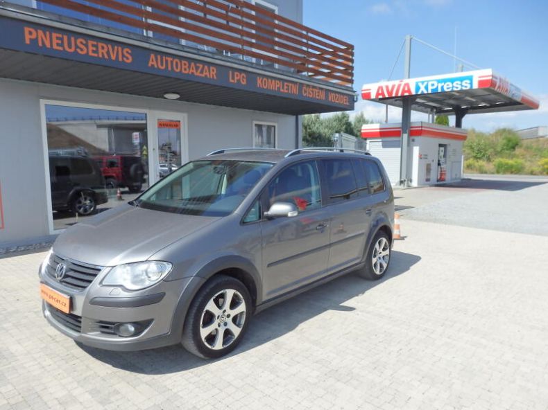 Volkswagen Touran - hlavní fotka inzerátu