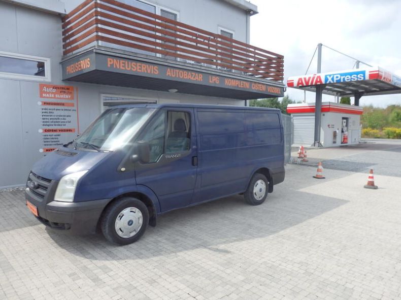 Ford Transit - hlavní foto