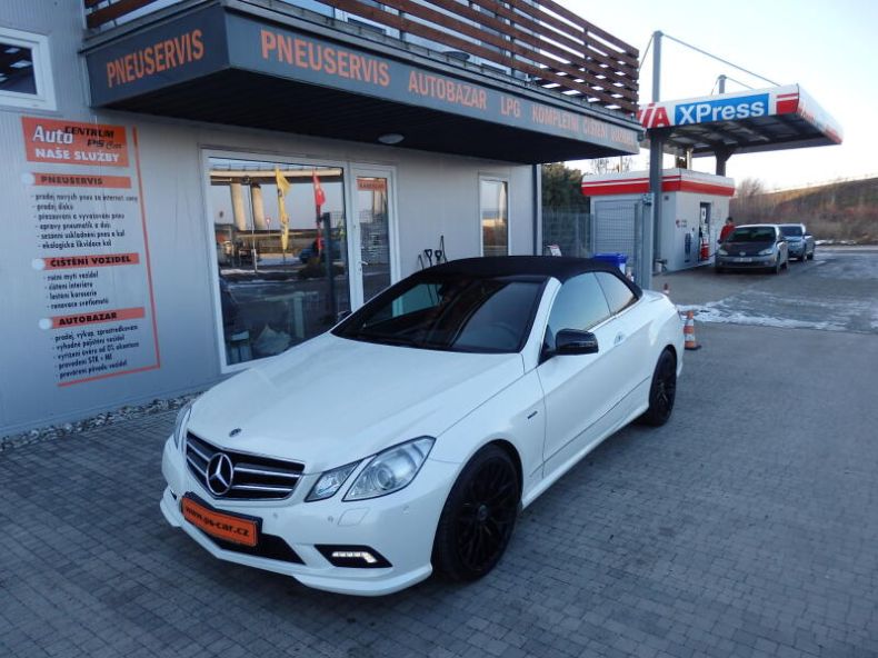 Mercedes Třída E - hlavní foto