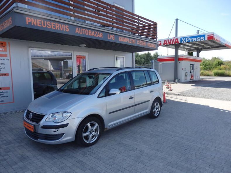 Volkswagen Touran - hlavní fotka inzerátu
