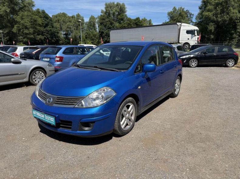 Nissan Tiida - hlavní foto