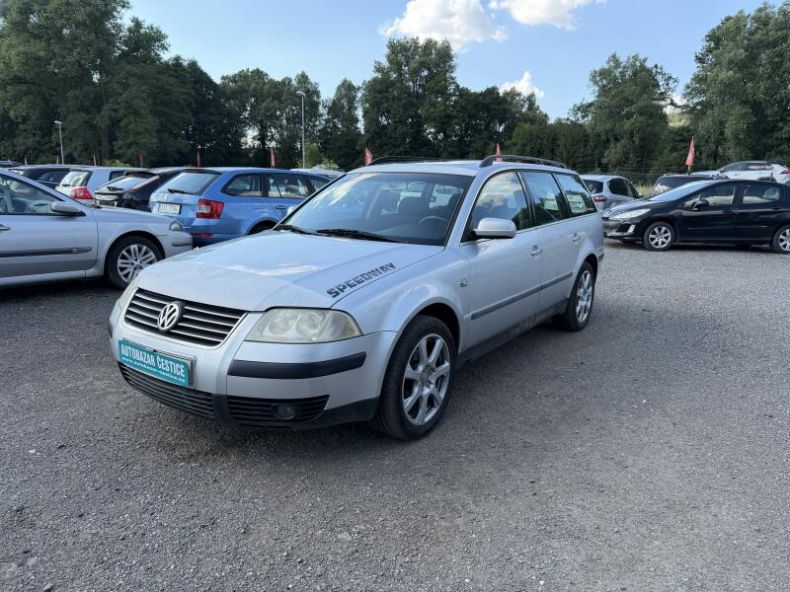 Volkswagen Passat - hlavní foto